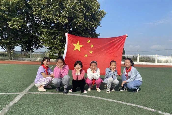 他追女生到家里,丈夫解除婚姻拱手让妻,还和他登报结拜